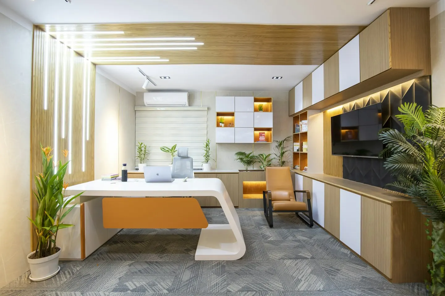 Quiet room with a desk and chair